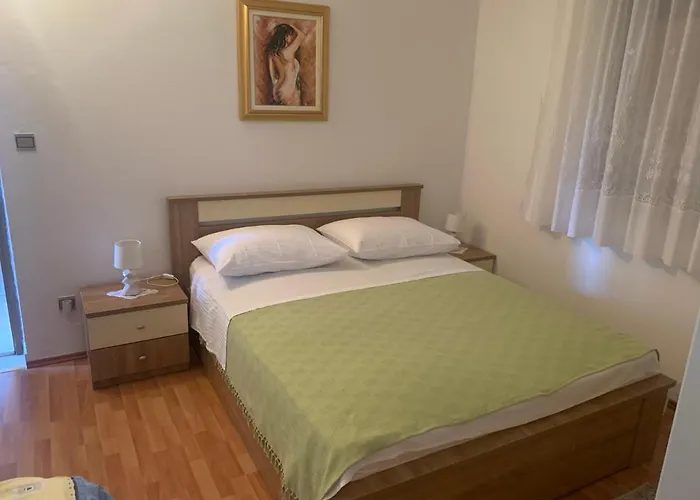 Bella Vista Seget 特罗吉尔