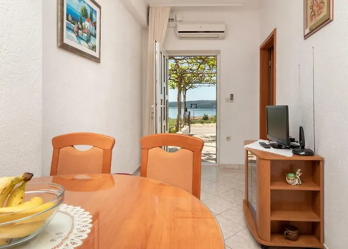 Bella Vista Seget Lägenhet Trogir
