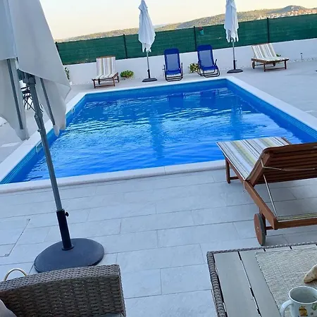 Bella Vista Seget Lägenhet Trogir